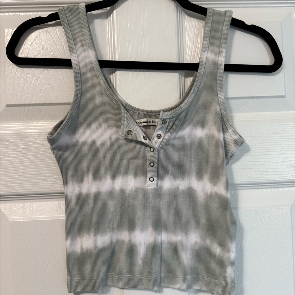 Abercrombie & Fitch Gray and White Tie-Dye Tank Top